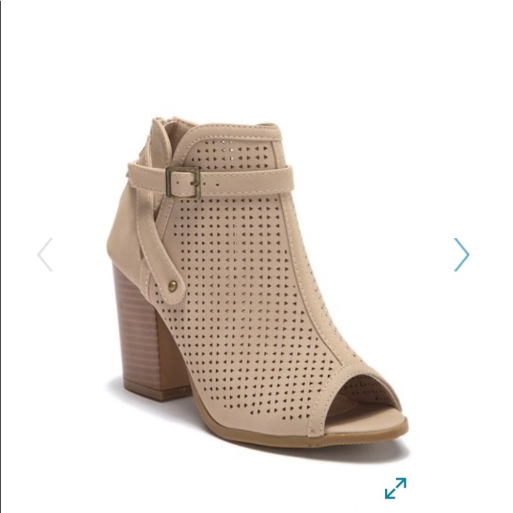 ❤️SOLD ❤️Top  Moda Trendy booties